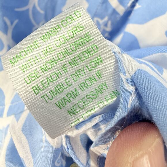 Lilly Pulitzer Size SMALL Button Up Blouse Monkey Print Preppy Shake it Up Beach - Picture 11 of 12